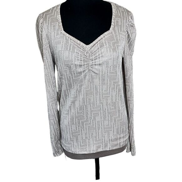 A Love Story Woman's Blouse Size M Taupe Sparkly Long Sleeve NWT - Picture 1 of 12